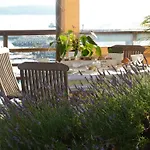 Couette-café Home6 3*
